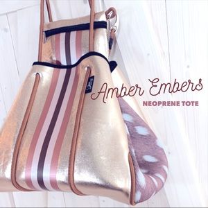 Neoprene Tote ©AmberEmbers honey bronze w auburn fawn sides rouged amber stripes